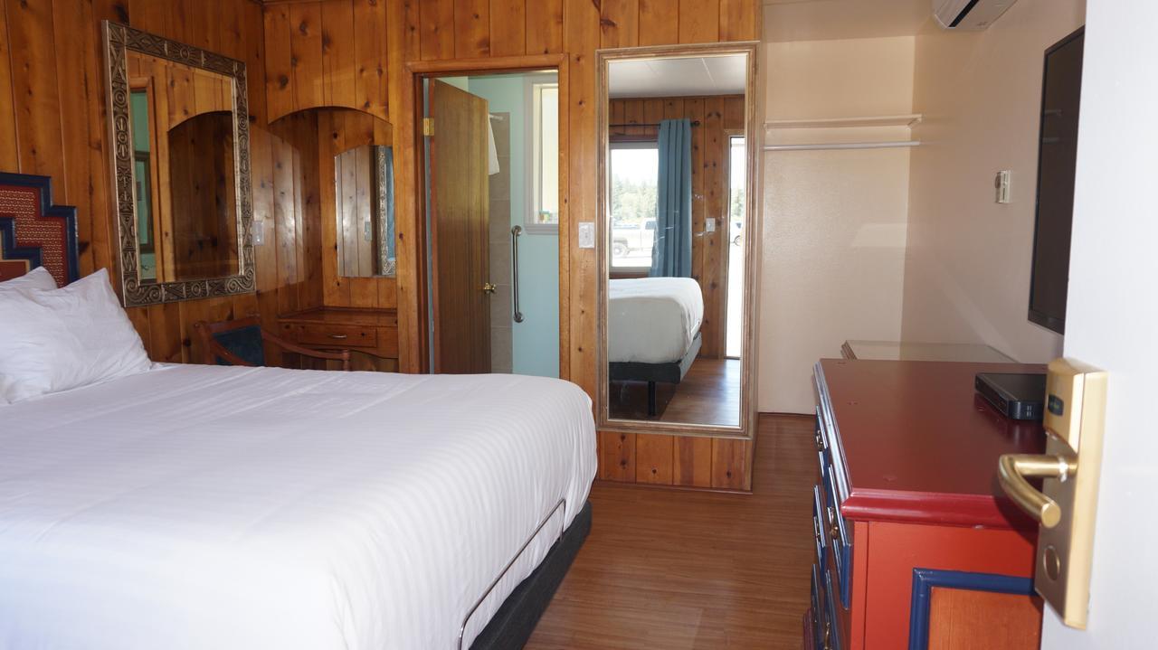 Melitas Crater Lake Hotel