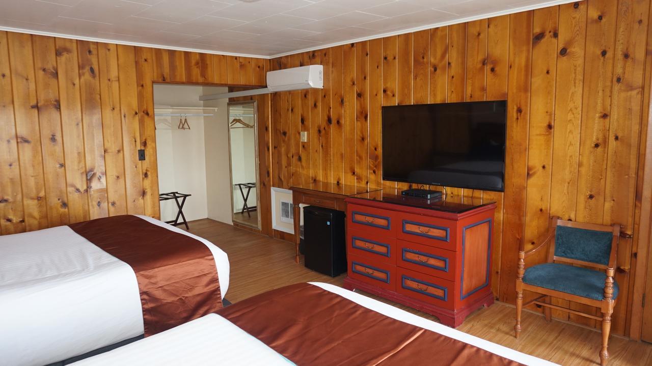 Hotel Melitas Crater Lake Chiloquin